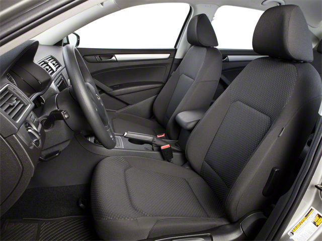 2012 Volkswagen Passat 2.5 SE