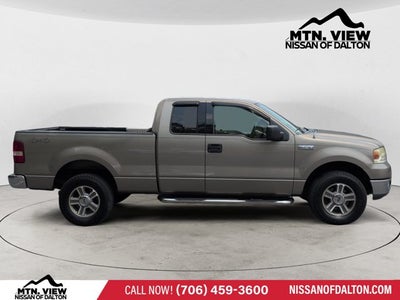 2004 Ford F-150 XLT