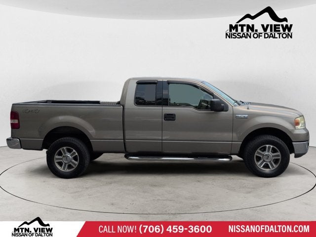 2004 Ford F-150 XLT