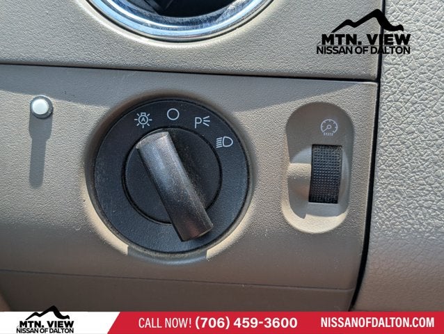 2004 Ford F-150 XLT