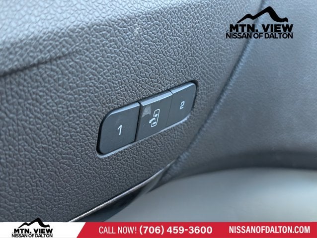 2013 GMC Acadia Denali