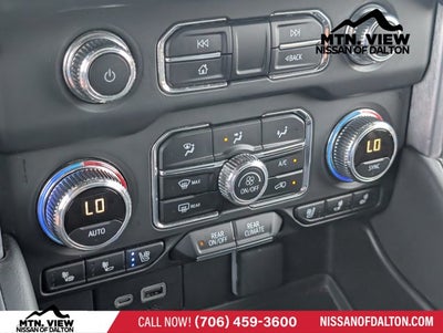 2024 GMC Yukon XL SLT