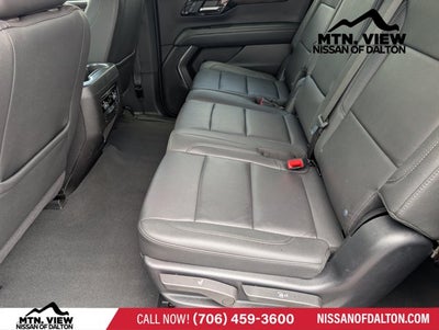 2025 Chevrolet Suburban LT