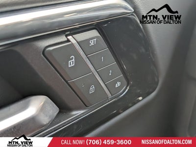 2025 Chevrolet Suburban LT
