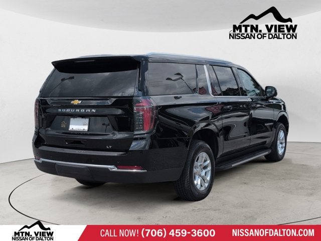 2025 Chevrolet Suburban LT