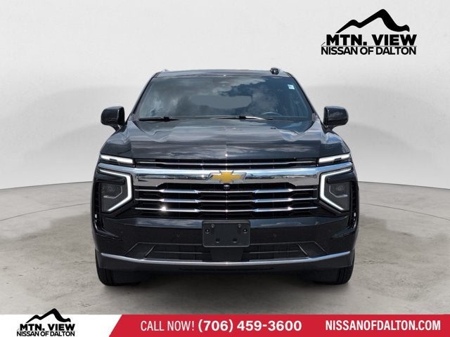 2025 Chevrolet Suburban LT