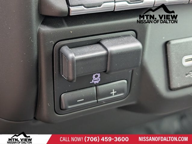 2025 GMC Sierra 2500HD Pro