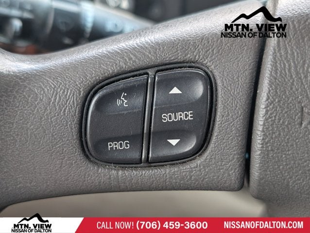 2003 Cadillac Escalade Base