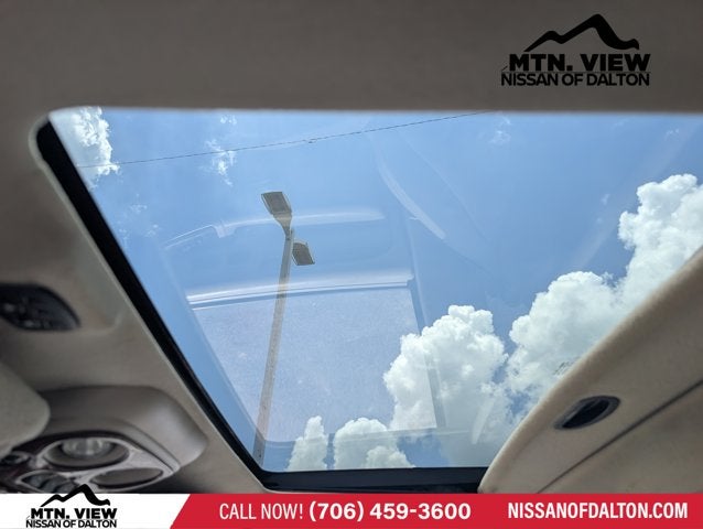 2003 Cadillac Escalade Base