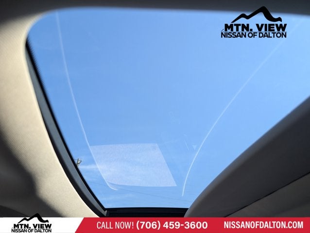 2023 Nissan Maxima Platinum