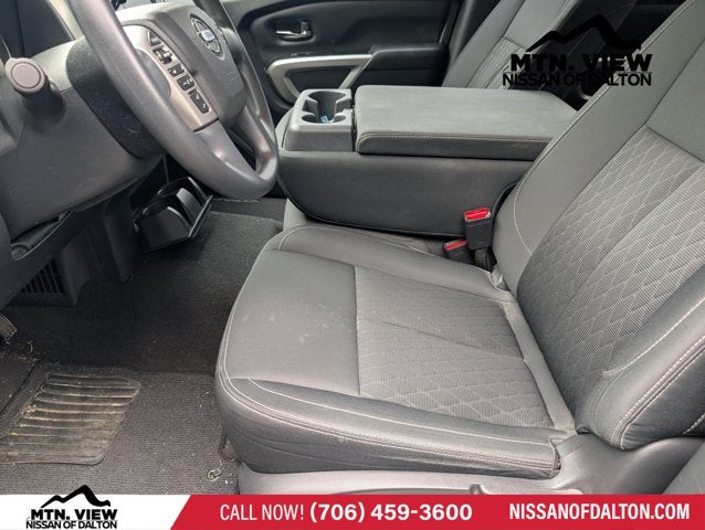 2019 Nissan Titan SV