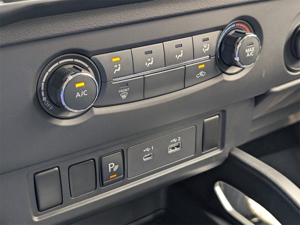 2026 Nissan Frontier SV