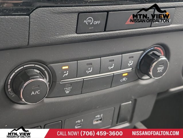 2024 Nissan Frontier SV