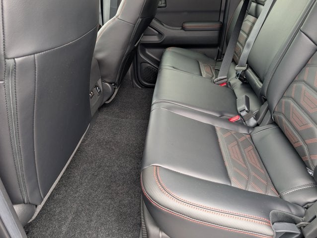 2026 Nissan Frontier PRO-4X w/R Package