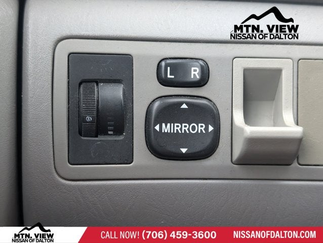 2004 Toyota Corolla LE