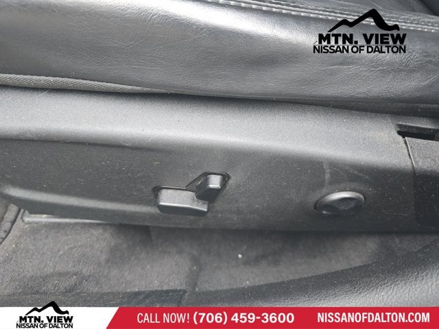 2011 Chrysler 300 Limited