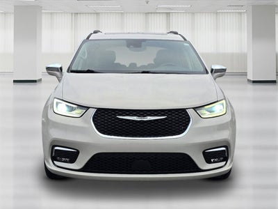 2021 Chrysler Pacifica Base
