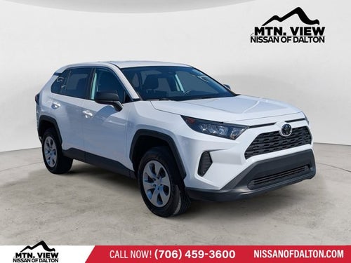 2022 Toyota RAV4 LE