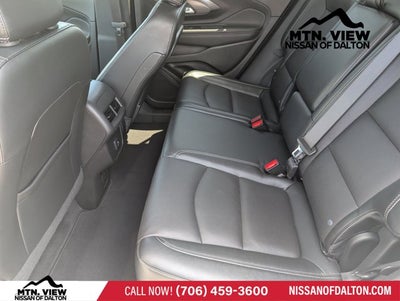 2023 GMC Terrain SLT