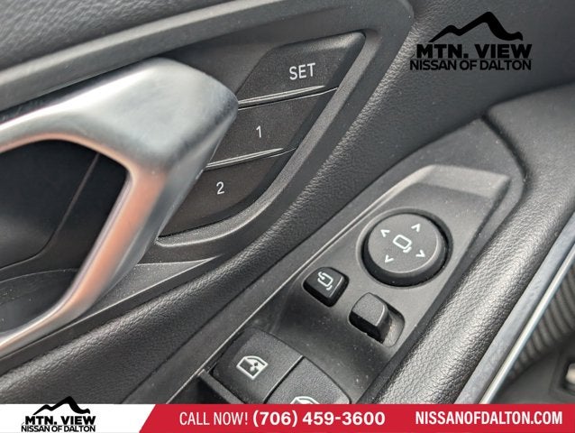 2024 BMW 3 Series 330e