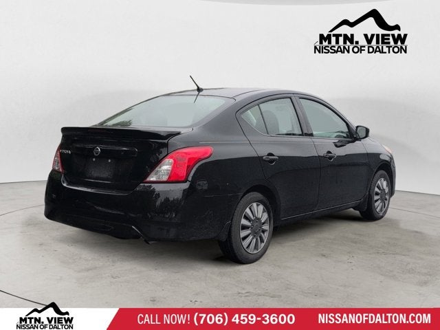 2017 Nissan Versa Sedan S Plus