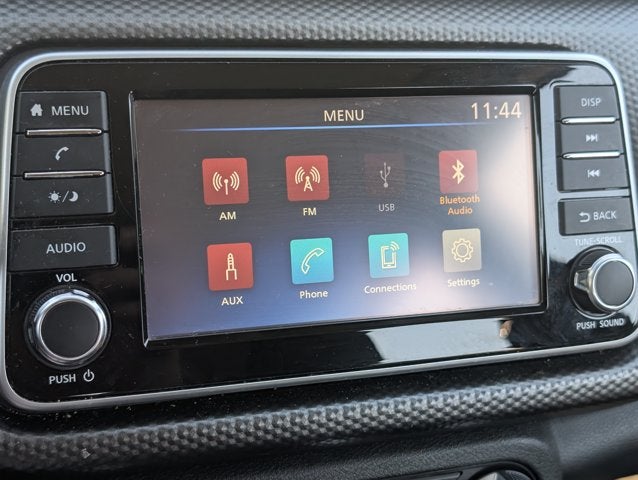 2019 Nissan Kicks S
