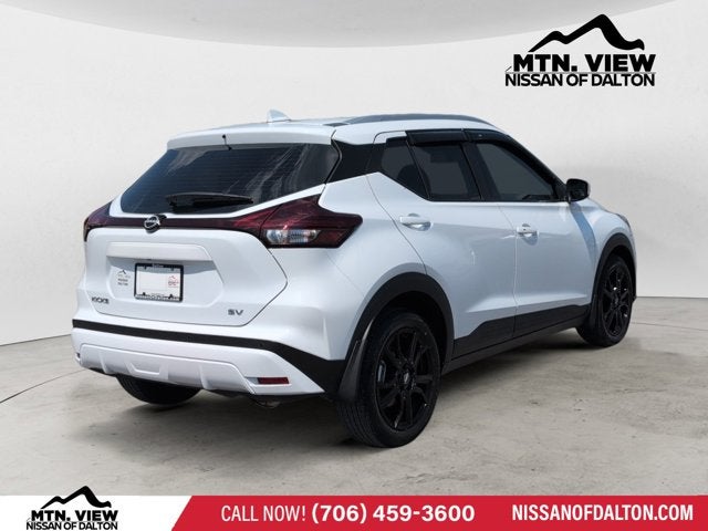 2023 Nissan Kicks SV