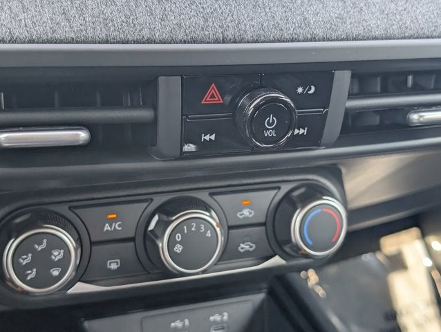 2027 Nissan Kicks S