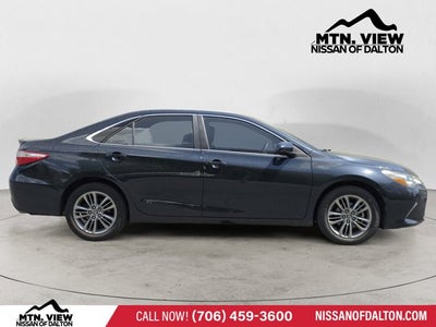 2017 Toyota Camry SE