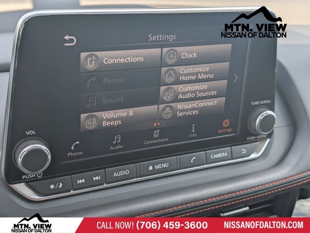 2025 Nissan Rogue Rock Creek