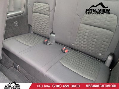 2025 Nissan Pathfinder S