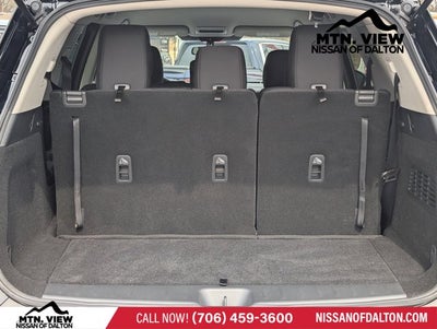 2025 Nissan Pathfinder S