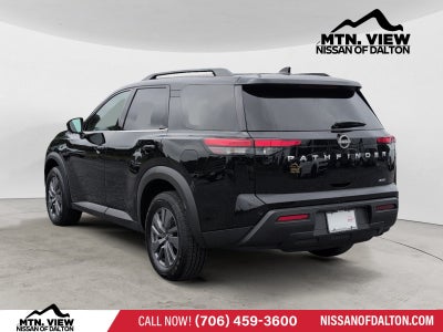 2025 Nissan Pathfinder SV