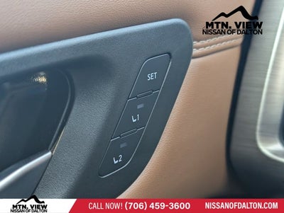 2025 Nissan Pathfinder Platinum