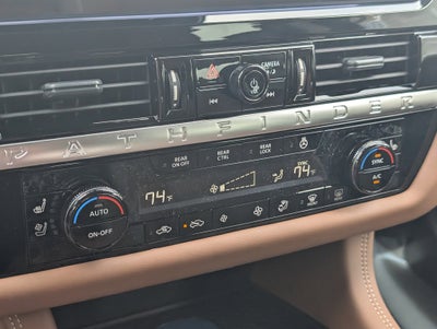 2026 Nissan Pathfinder Platinum