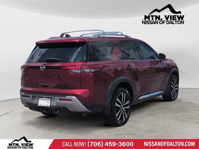 2024 Nissan Pathfinder Platinum