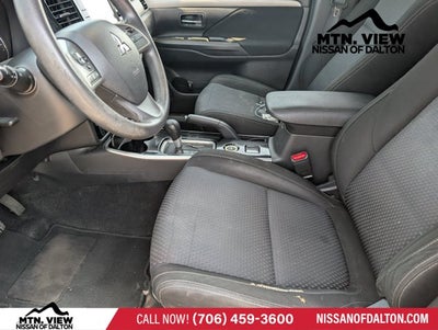 2018 Mitsubishi Outlander ES