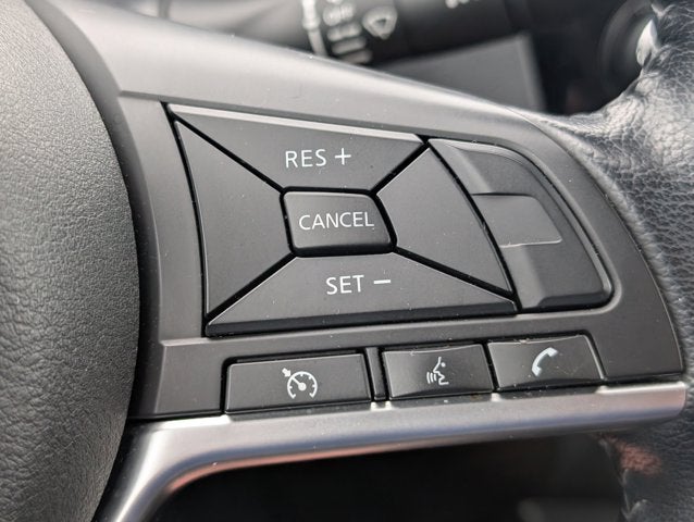 2021 Nissan Rogue Sport SV