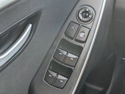 2017 Hyundai Elantra GT Base