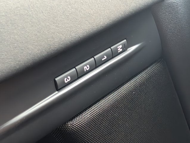 2026 Land Rover Range Rover Evoque Dynamic SE