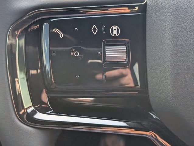 2026 Land Rover Range Rover Evoque Dynamic SE