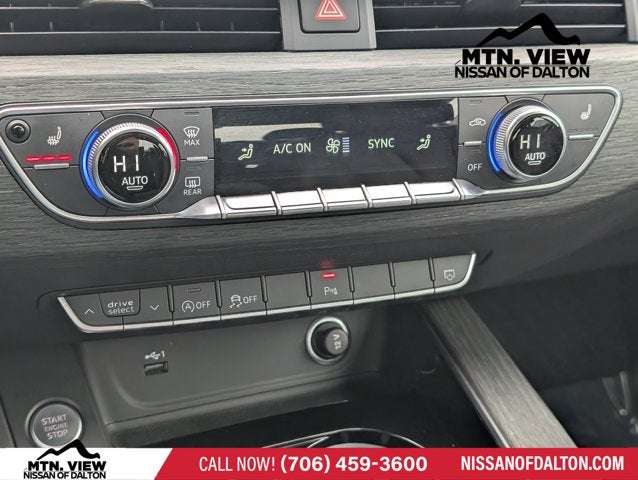 2022 Audi A4 Sedan S line Premium Plus