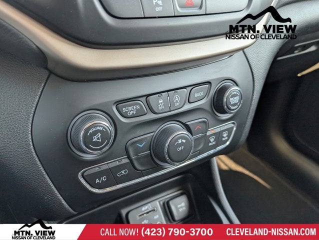 2017 Jeep Cherokee Latitude