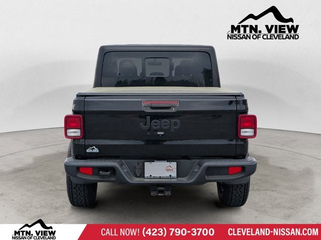 2022 Jeep Gladiator Sport S