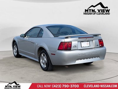 2003 Ford Mustang V6