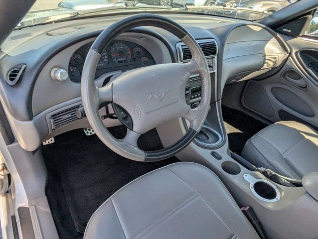 2004 Ford Mustang V6
