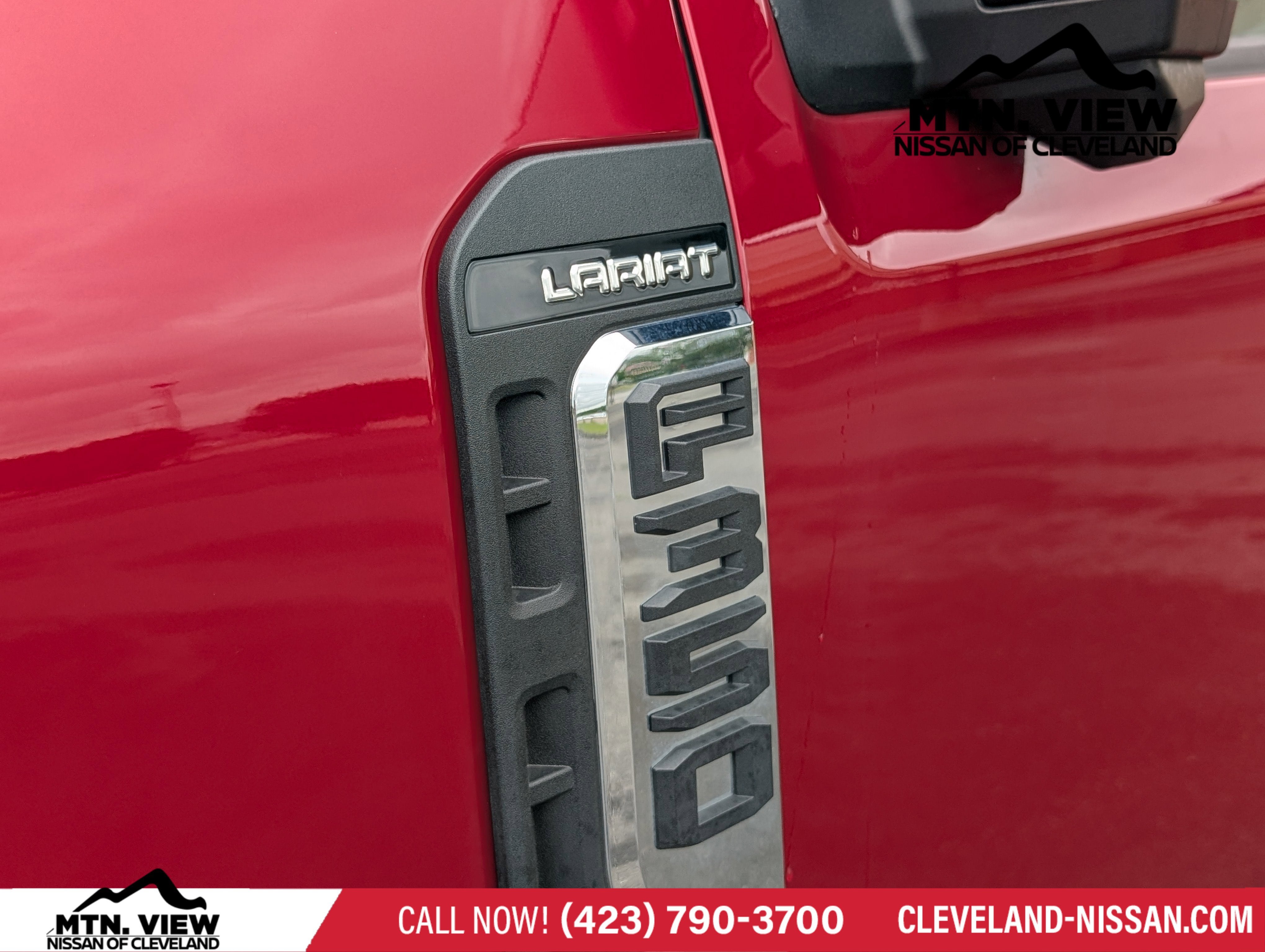 2024 Ford Super Duty F-350 SRW LARIAT