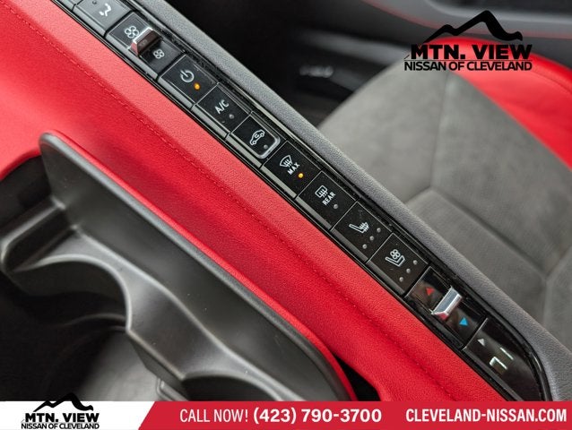 2023 Chevrolet Corvette 2LT