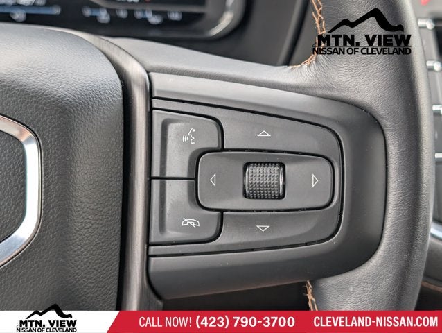 2022 GMC Yukon XL AT4