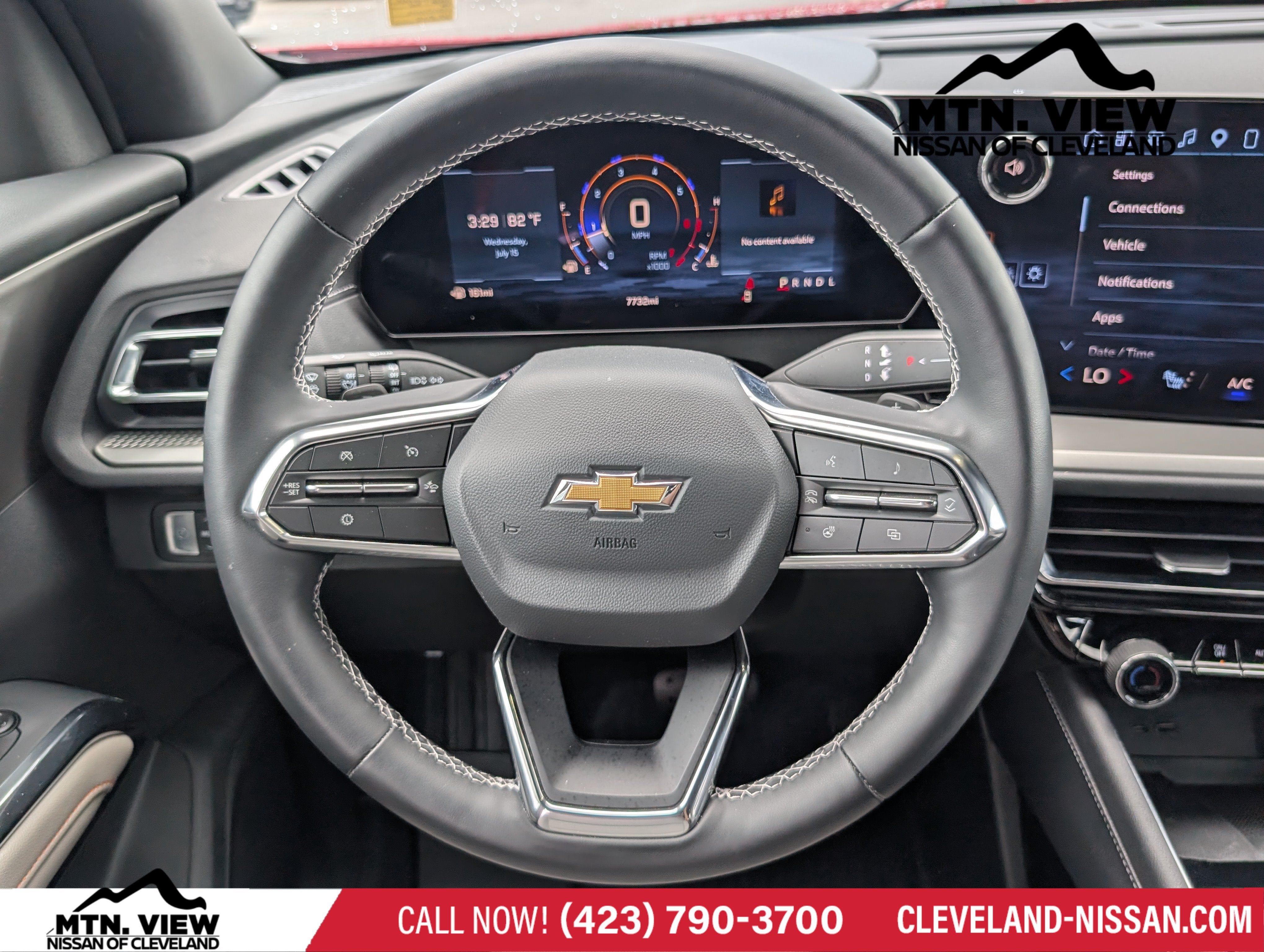 2025 Chevrolet Traverse FWD LT